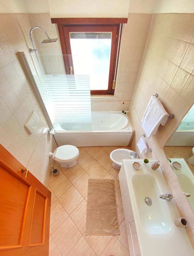 Golden Hour Apartment - Panoramic Terrace Fiumicino Luaran gambar